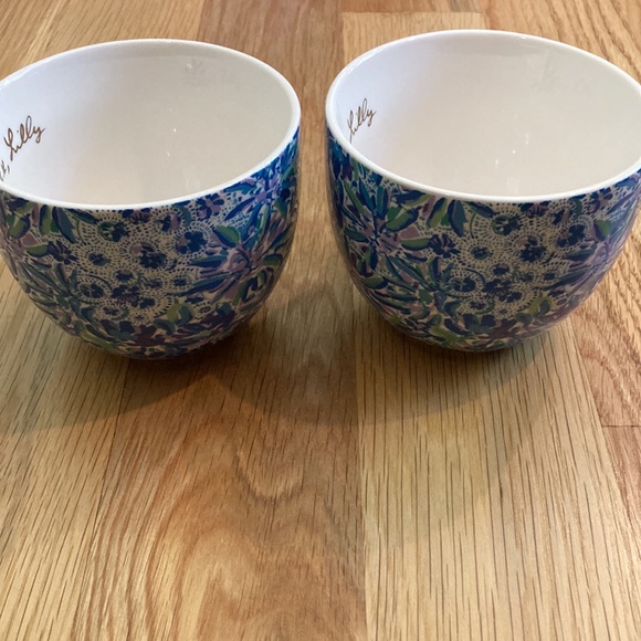 Set of 2 Vintage Lilly Pulitzer Cups with Gold Handles - EUC - 12 oz each - Picture 9 of 14